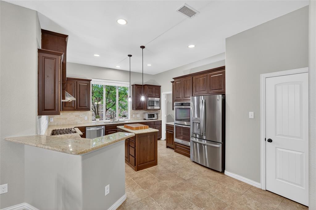 Woodbridge Ph 14 - Residential