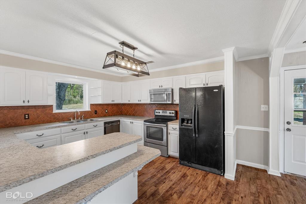 Haughton, Louisiana 71037, United States, 3 Bedrooms Bedrooms, ,2 BathroomsBathrooms,Residential,Active,80024