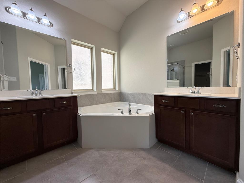 2909 Hackberry Creek Trail