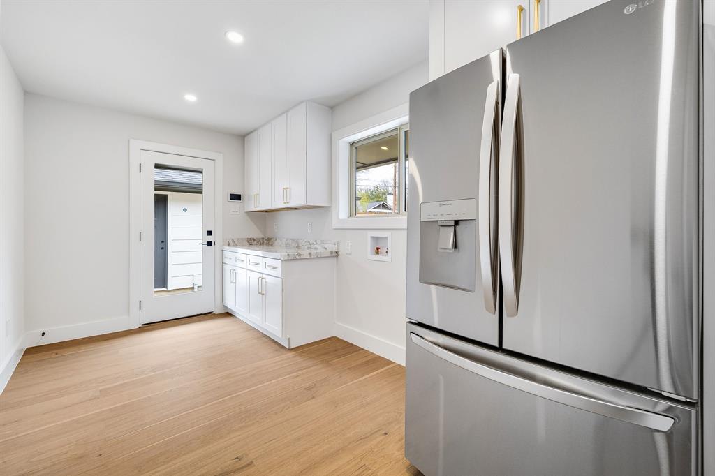 Midway Hills 06 05 Instl - Residential