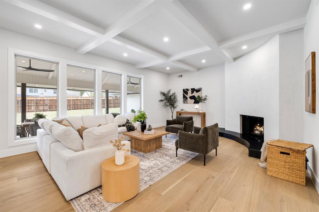 Midway Hills 06 05 Instl - Residential