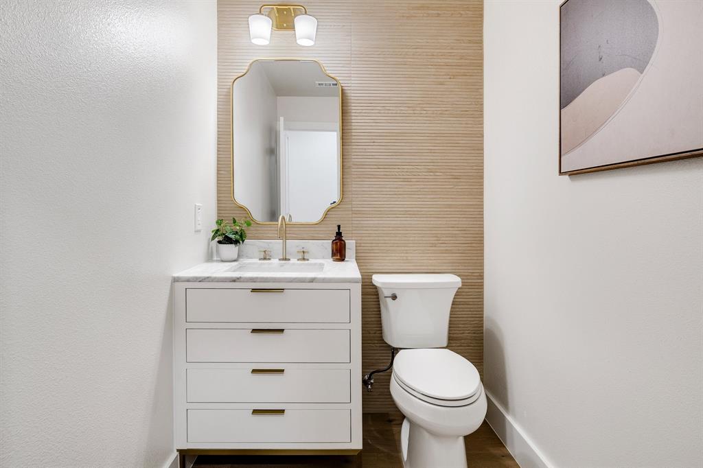 Midway Hills 06 05 Instl - Residential