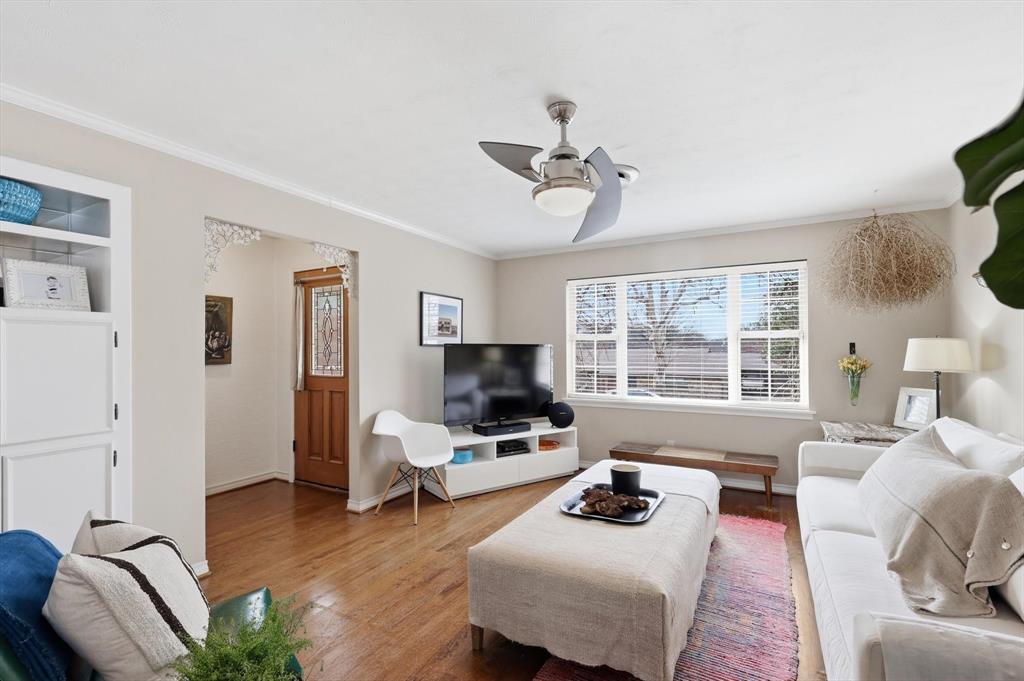 10029 Shadyview Drive