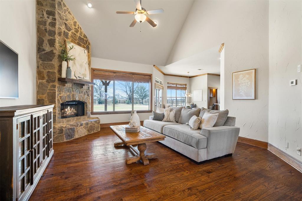 Hills Of Argyle Ph III - Residential