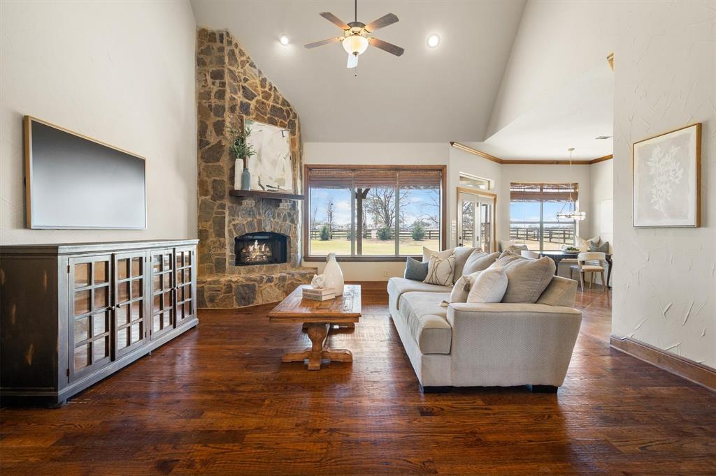 Hills Of Argyle Ph III - Residential