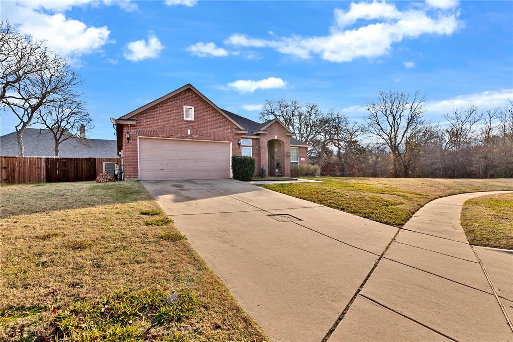 403 Lochwood Circle