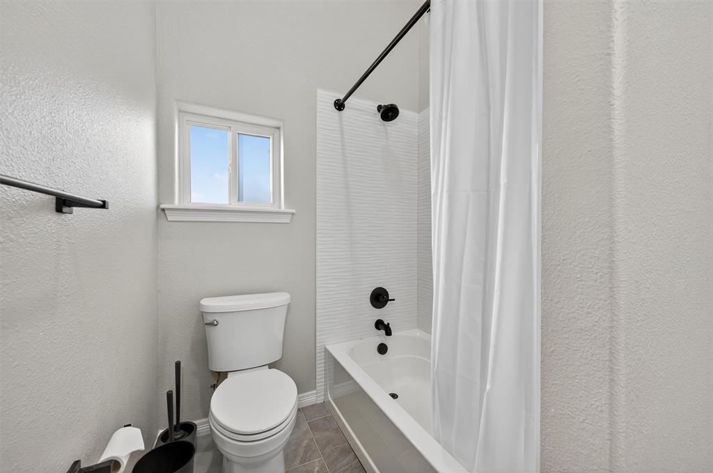 Cedar Oaks - Residential