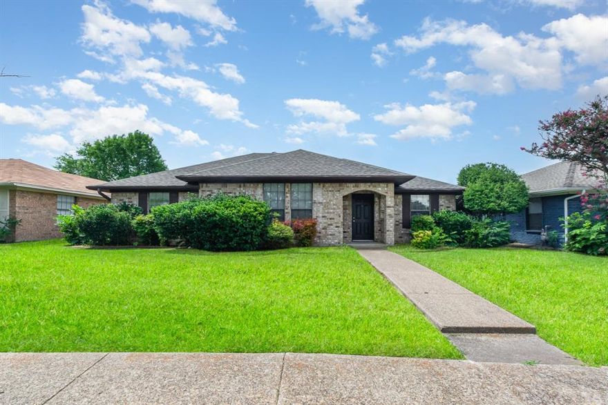 Charming home located in Wylie, near an abundance of shopping and dining.
Walking distance to Valentine park.
This wonderful home features 3 bedrooms, two baths, and an very spacious living area. 
The primary bedroom includes an ensuite bath, dual sinks, and a generous walk-in closet.
Guest bath down the hall with dual sinks. Spacious living area features a cozy woodburning fireplace.
Rear drive with alley access and garage door opener.  This home is located in the coveted Wylie ISD!
*Roof Replaced June 2025*Carpet replaced May 2025, interior walls painted May 2025*