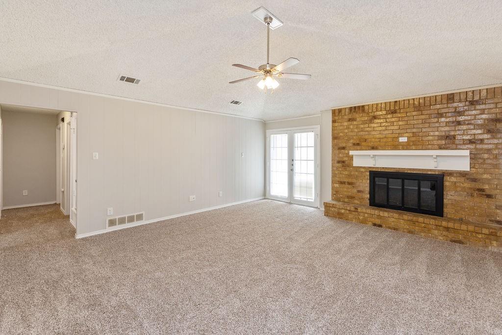 407 Stoneybrook Drive