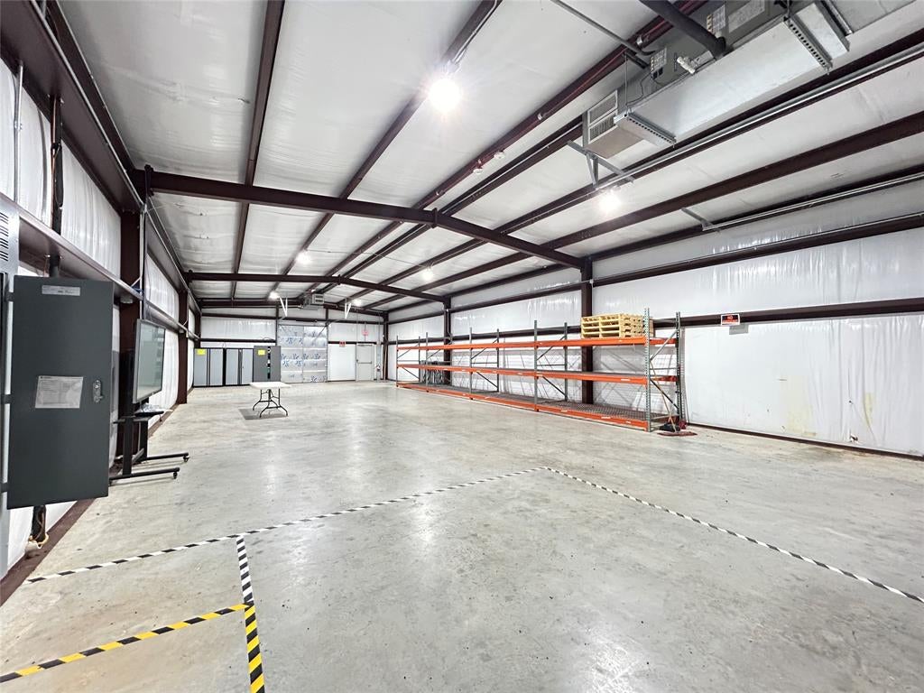 4533 N Fm 312