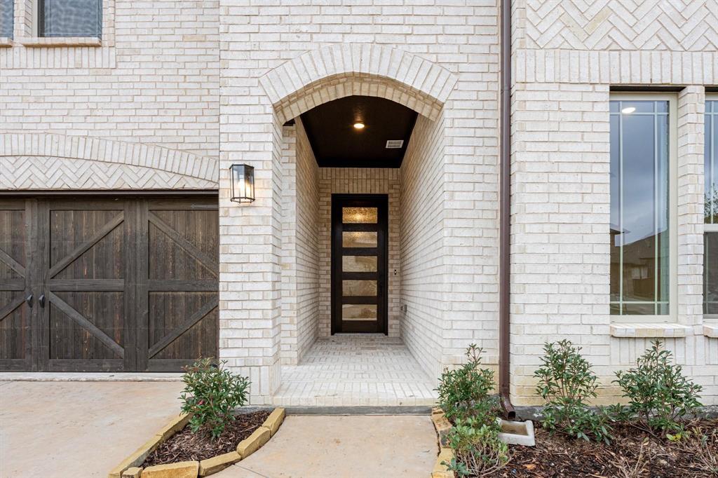 4061 Zina Lane