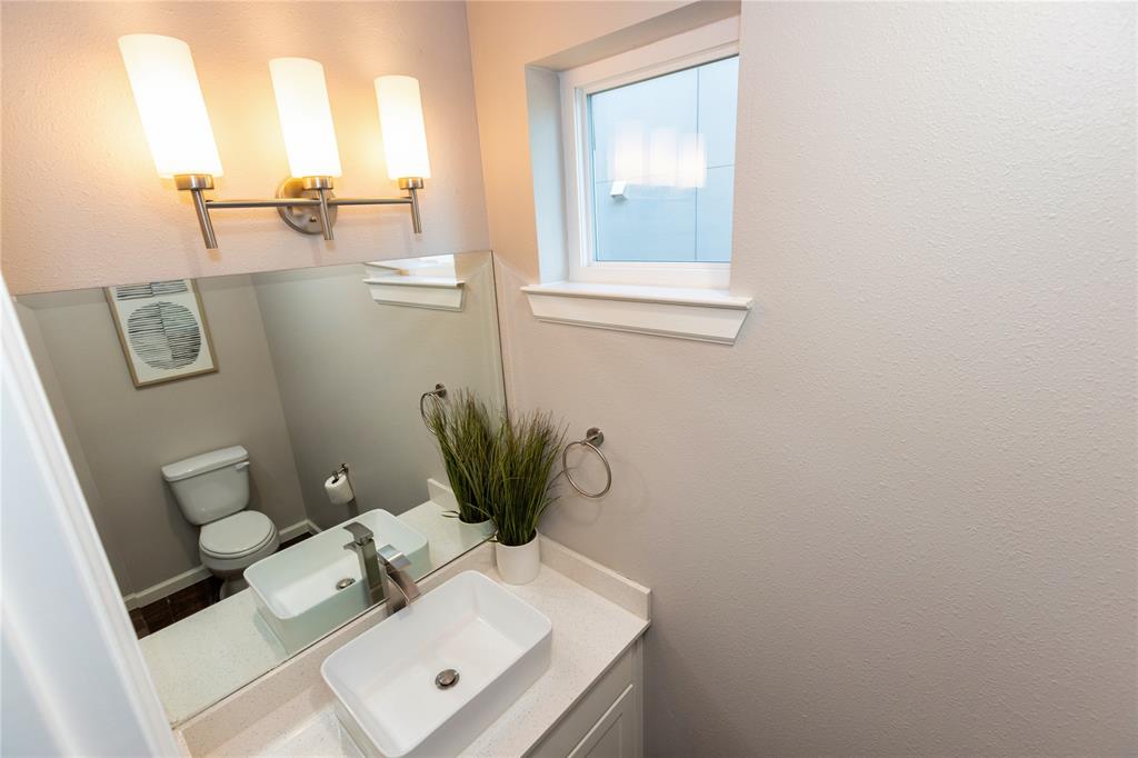 Fitzhugh Condos - Residential