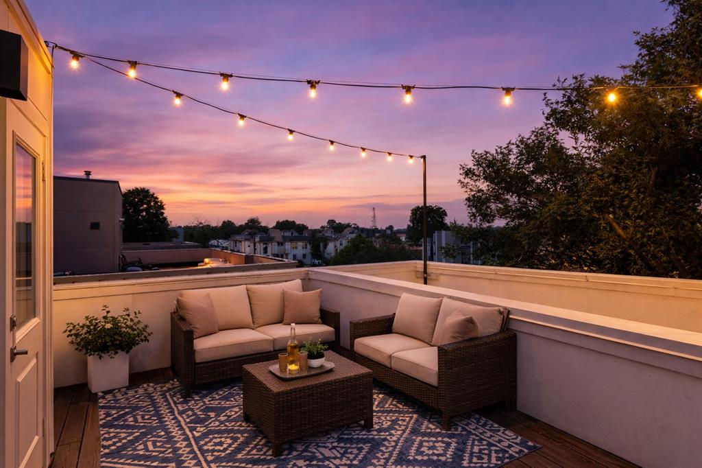 Fitzhugh Condos - Residential