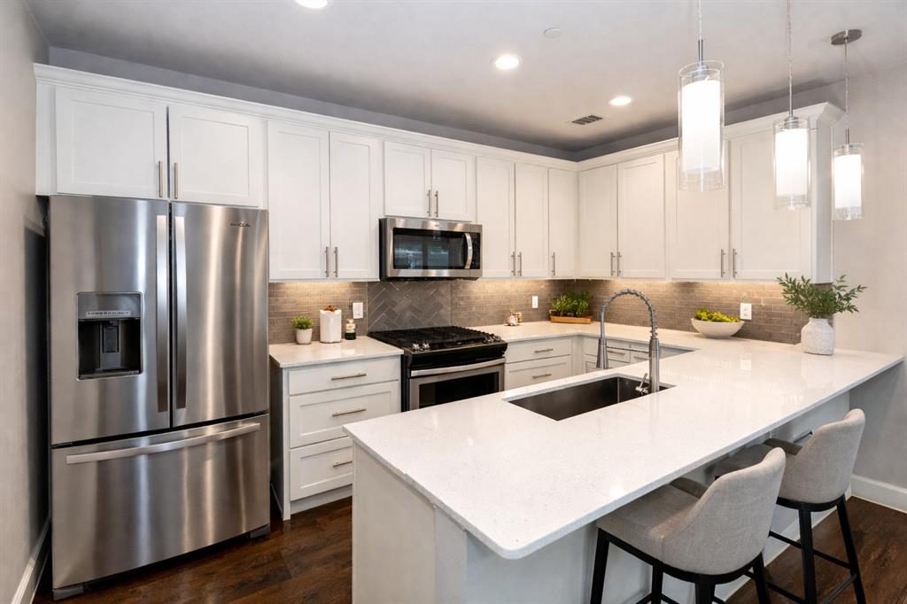 Fitzhugh Condos - Residential