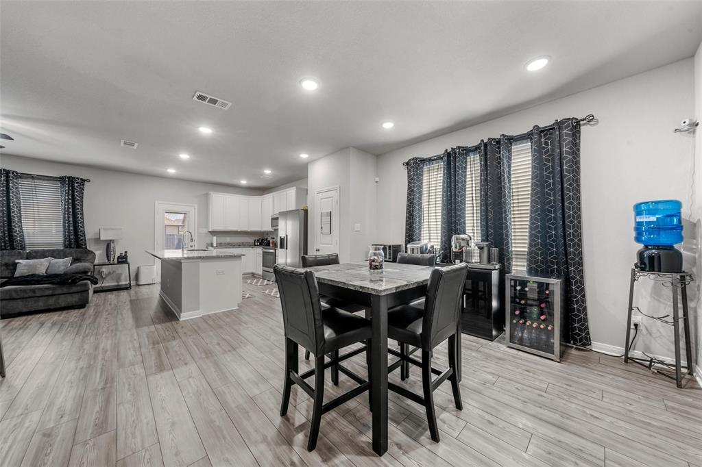 3525 Beutel Road