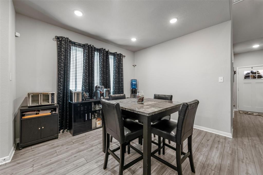 3525 Beutel Road