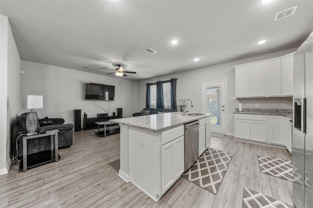 3525 Beutel Road