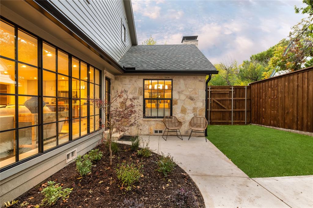 Coronado Hills - Residential