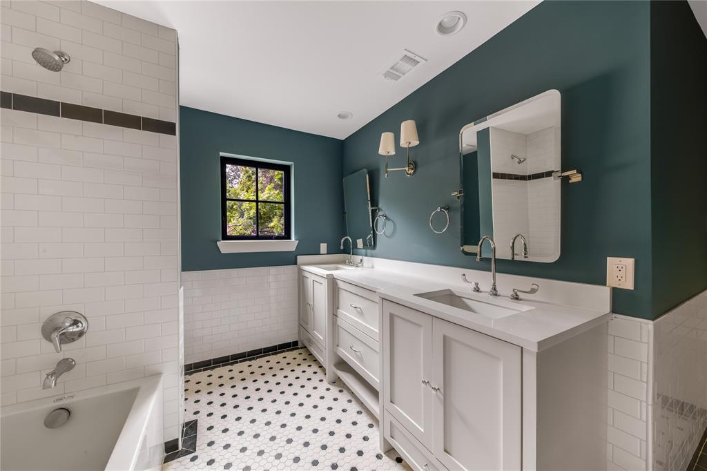 Coronado Hills - Residential