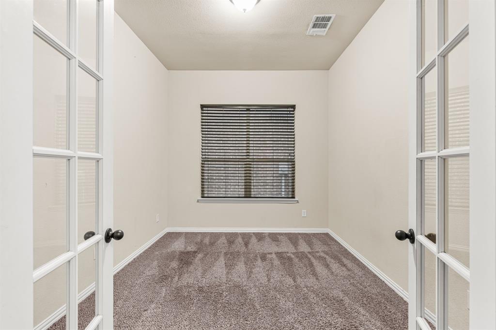 STONE HALLOW - Residential Lease