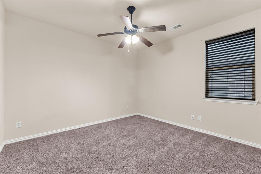 STONE HALLOW - Residential Lease