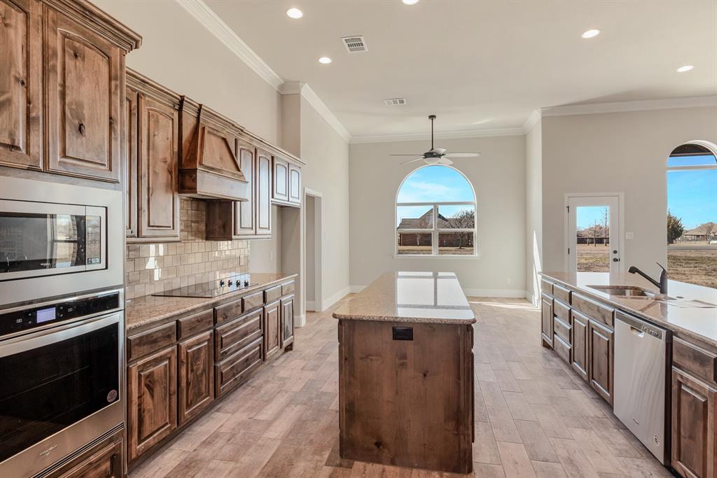 Winners Circle 1 & 2 & 3 & 4 - Residential