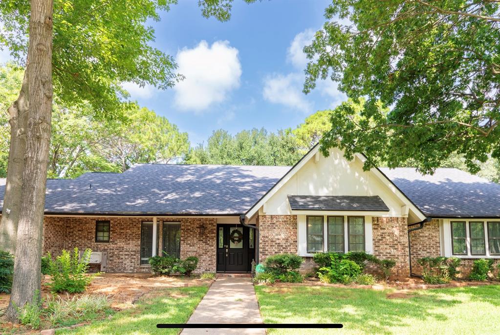 3801 Welwyn Way Drive