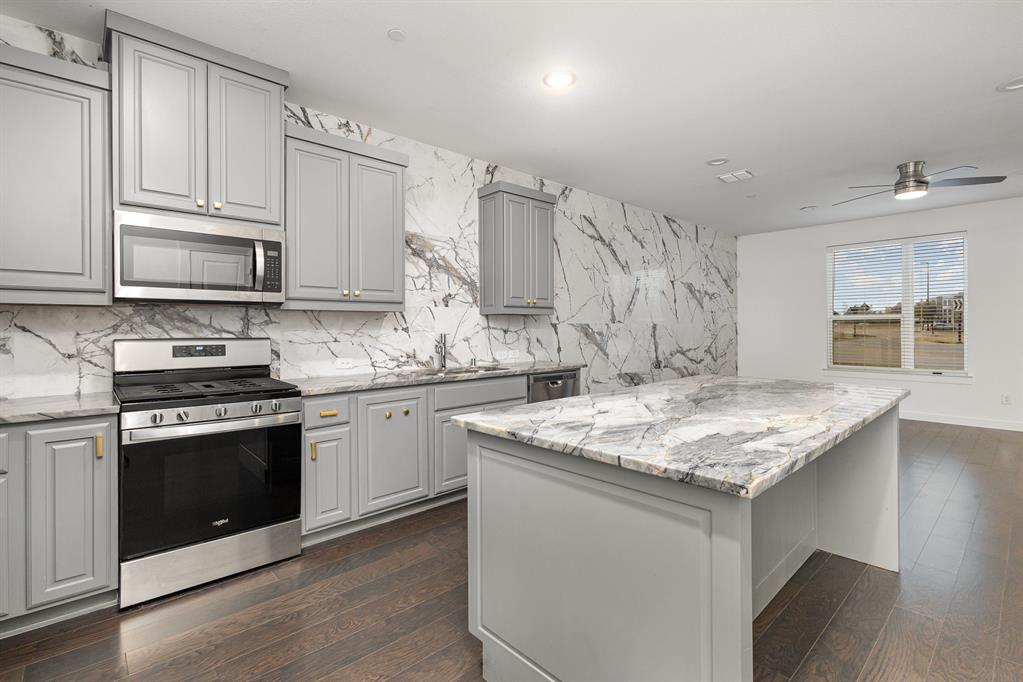 1731 Dalhart Road