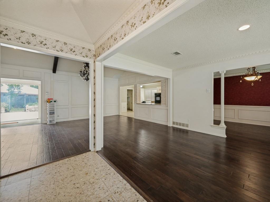1404 Paisley Drive