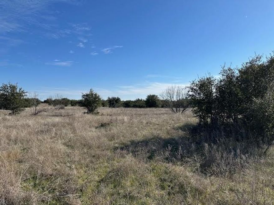 Level lot in the private, Reserve At Gaines Bend. Level 1.7 acre lot is easily accessible and ready for building. No time frame to build.