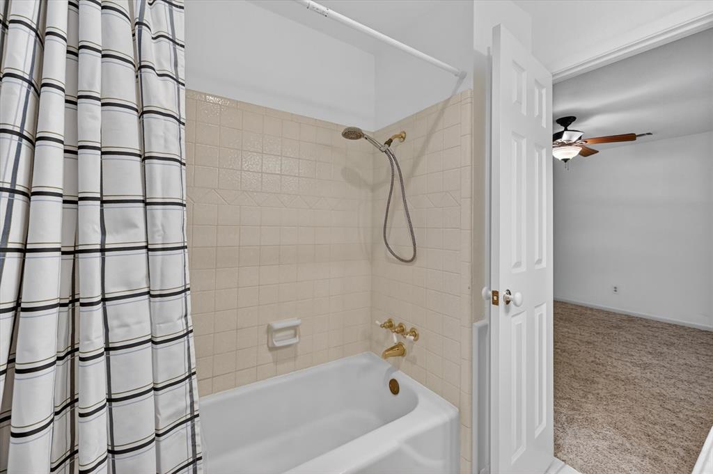 Meadow Oaks 02b - Residential