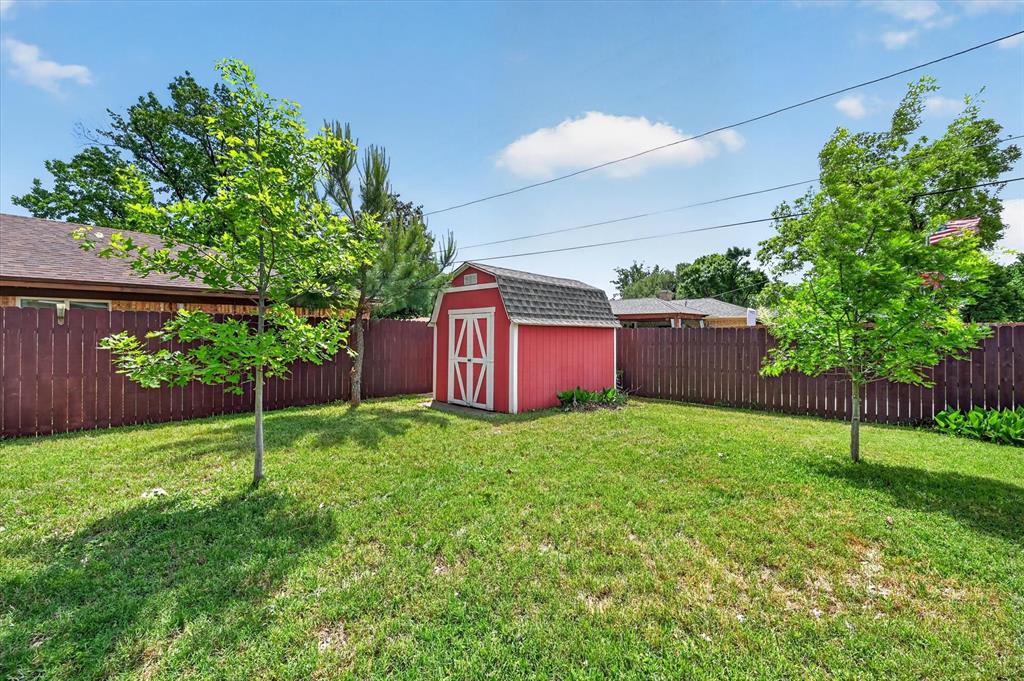 Meadow Oaks 02b - Residential