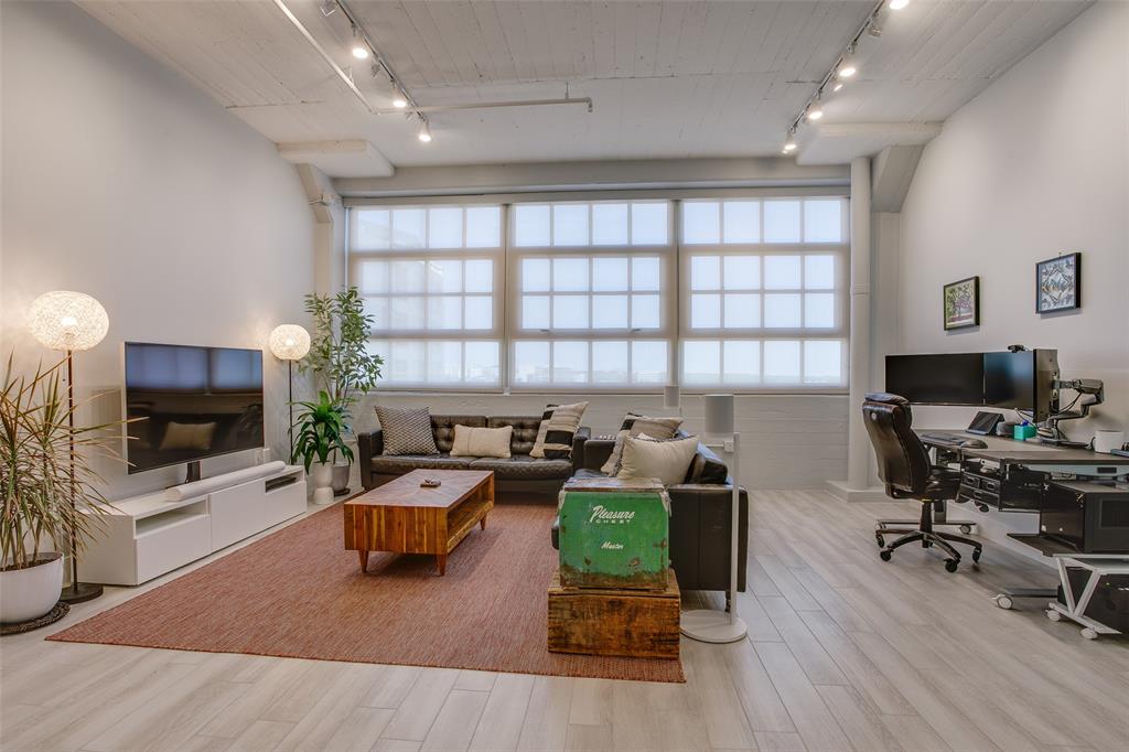 2600 W 7th Street 2614