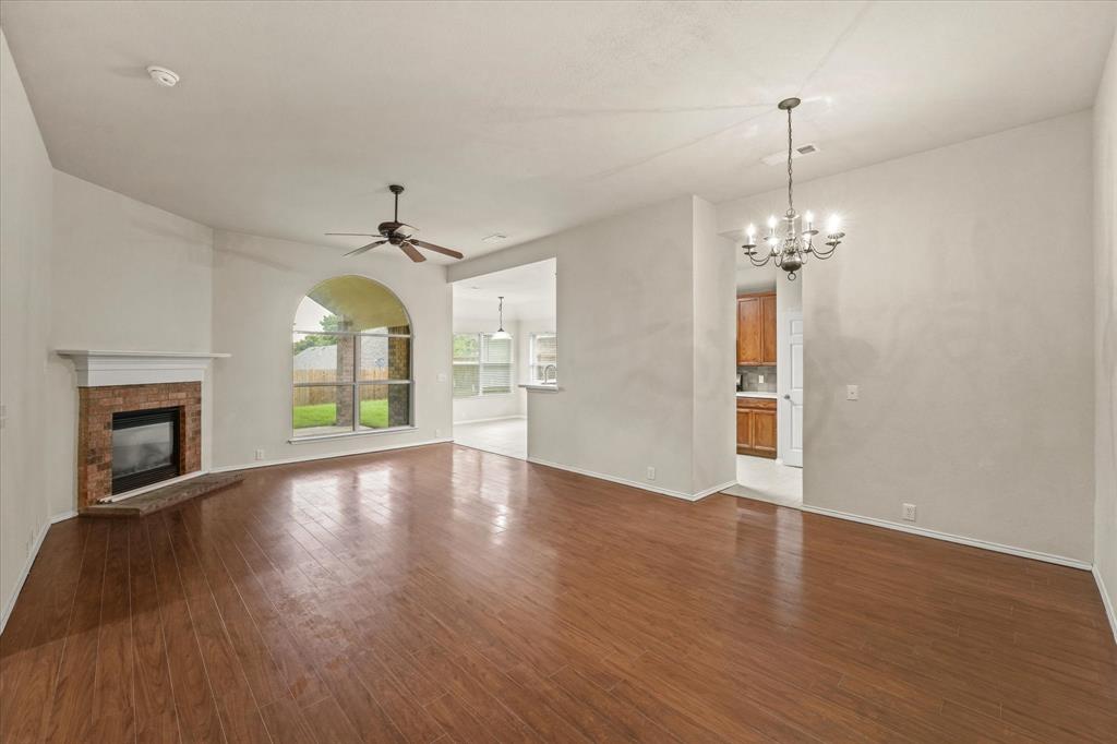 2512 Travis Drive
