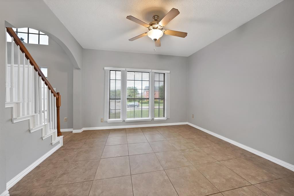 745 Woodridge Drive