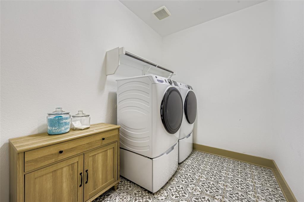 Ventana - Residential