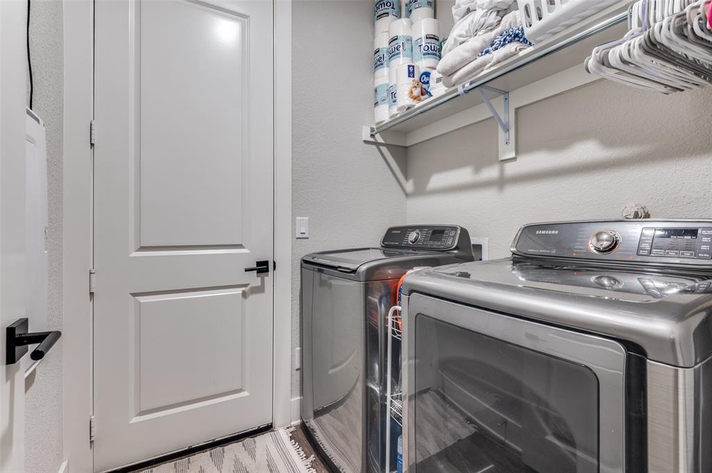 Tavolo Park - Residential