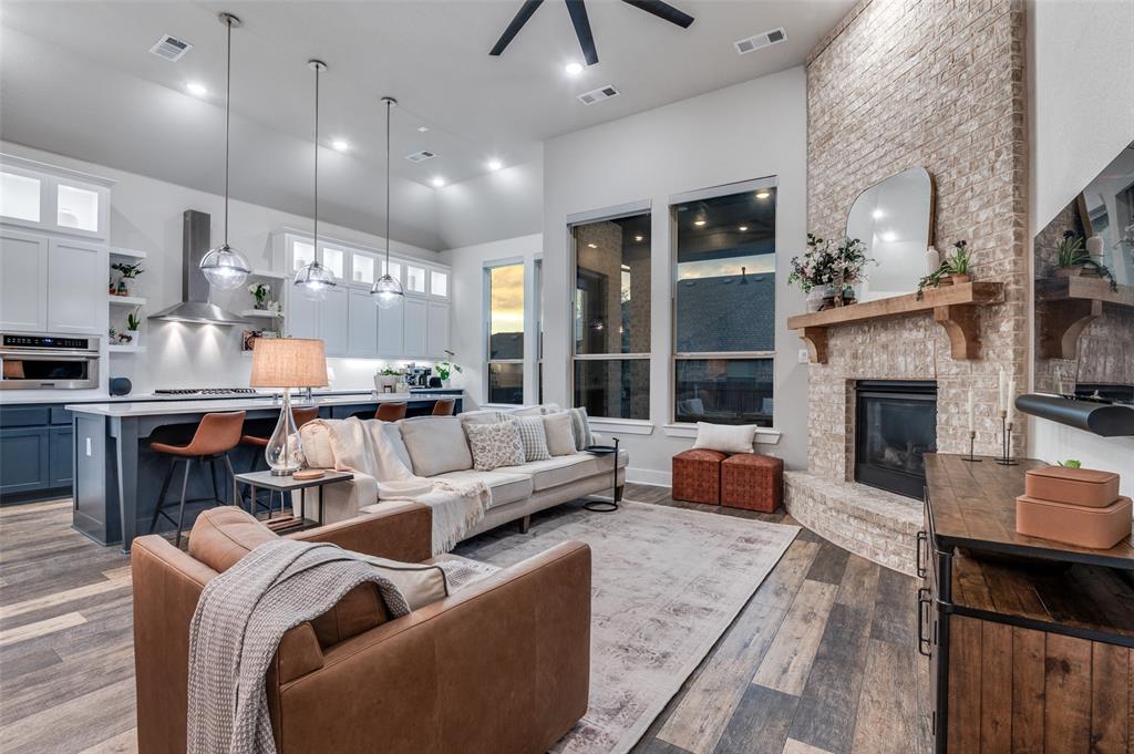 Tavolo Park - Residential