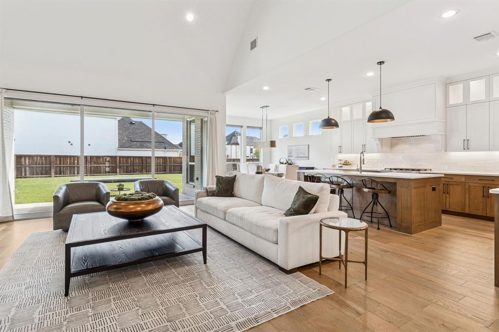 WestburyTribute Ph 4 - Residential