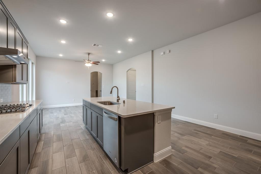 Treeline - Residential