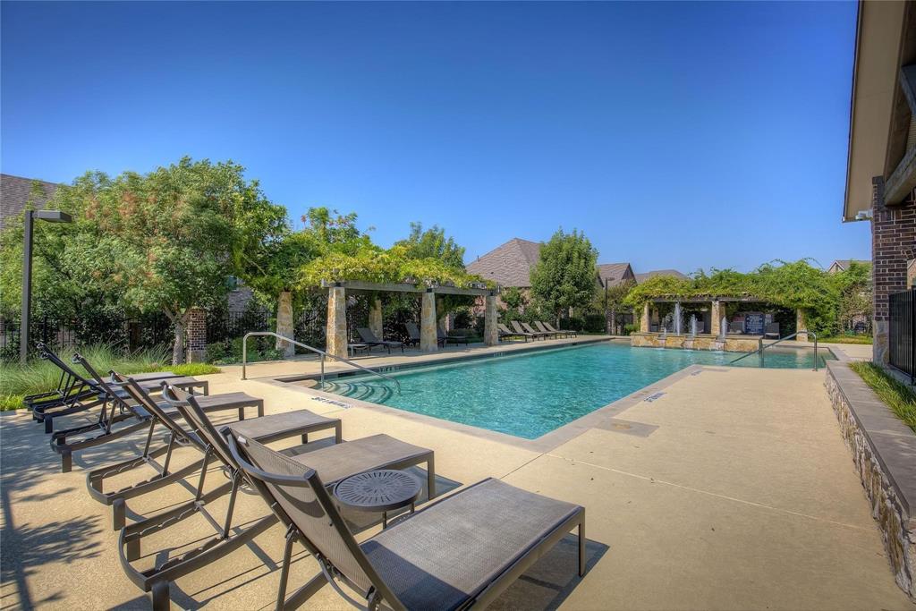 GREENS AT STACY CROSSING - Residential Lease