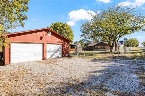 A home in Pottsboro