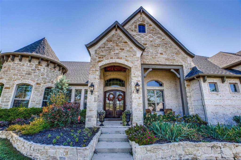 3037 Crossing Drive