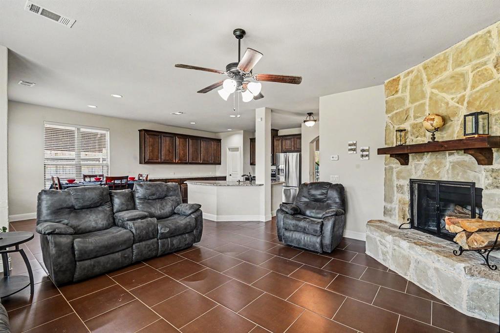 828 Sunflower Court
