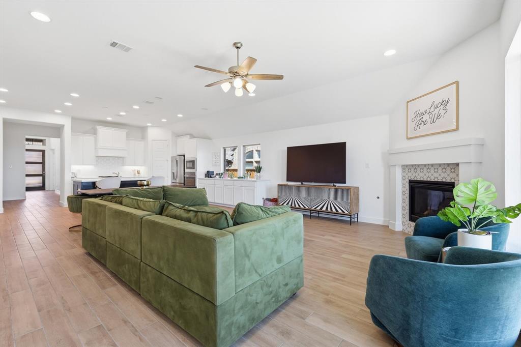 Ventana Ph 5b - Residential