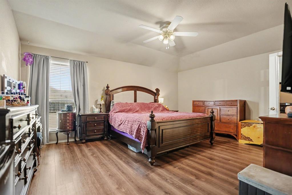 3421 Oxford Street