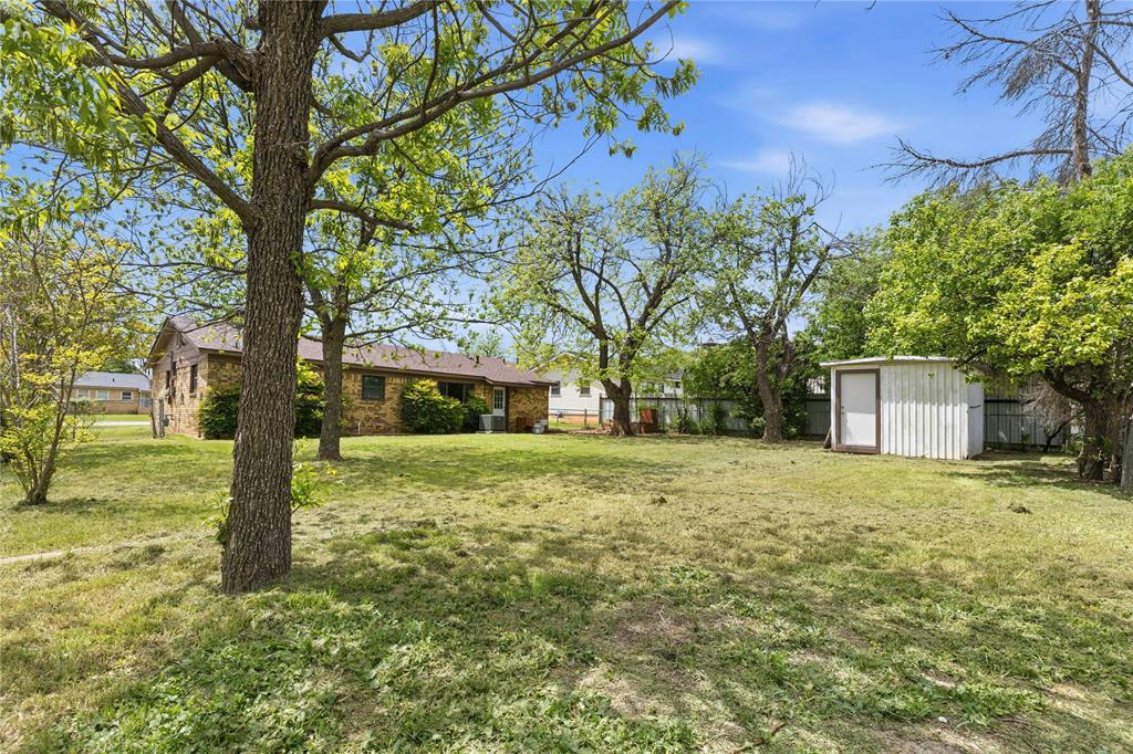 Hillside Add 2 Town Coleman - Residential