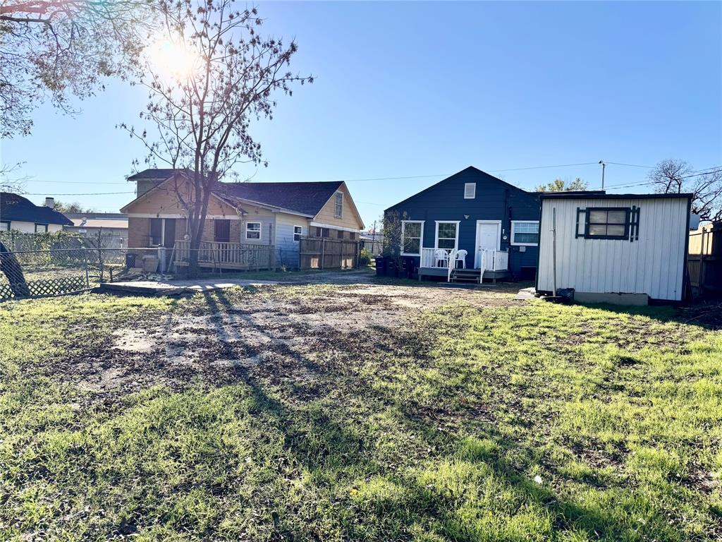 BAKER BROTHERS ADDITION - Residential Lease