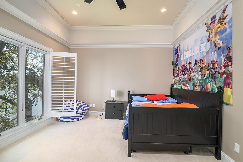 Lake Pointe Place - Residential