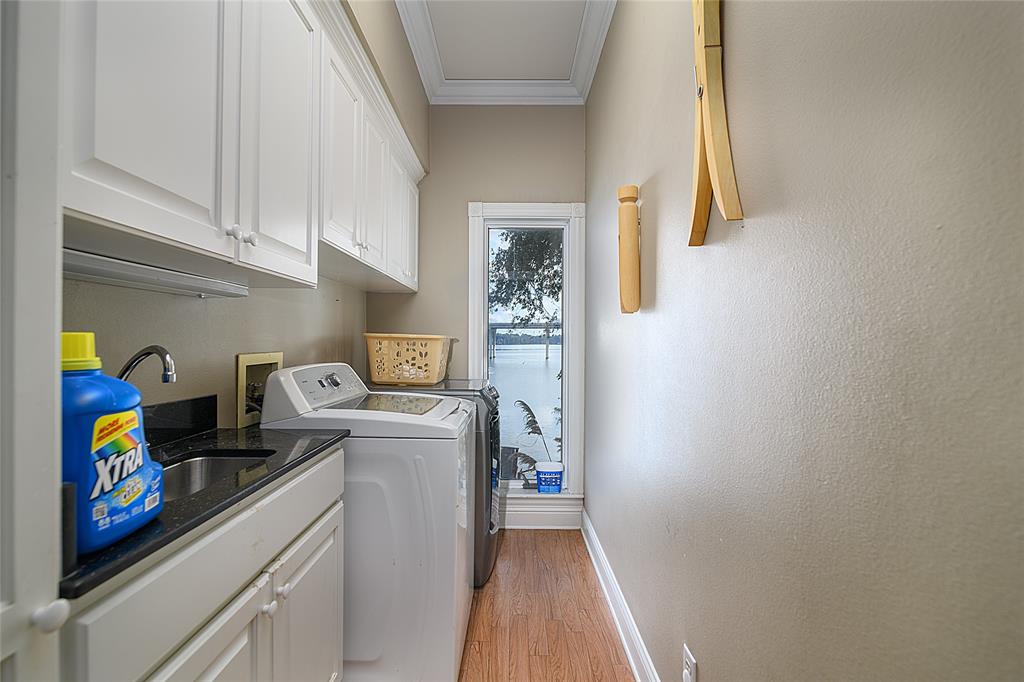 Lake Pointe Place - Residential